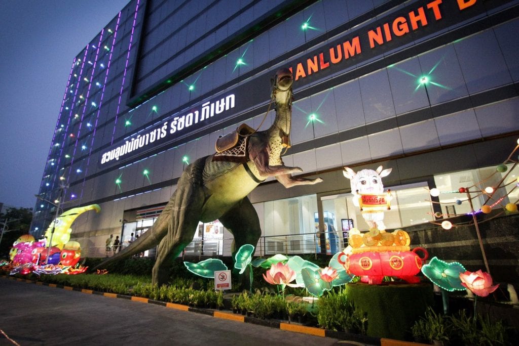 Suan Lum Ratchada: Bangkok's golden night market returns